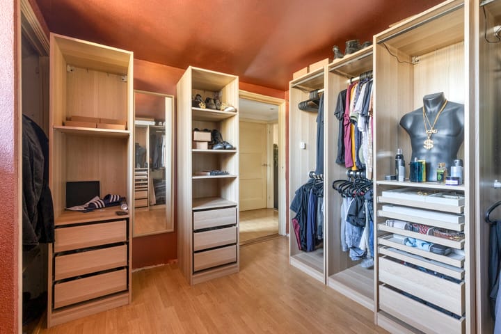 Photo 24 of Schellingstraat 3