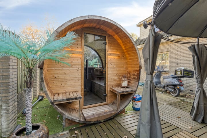 Photo 32 of Schellingstraat 3