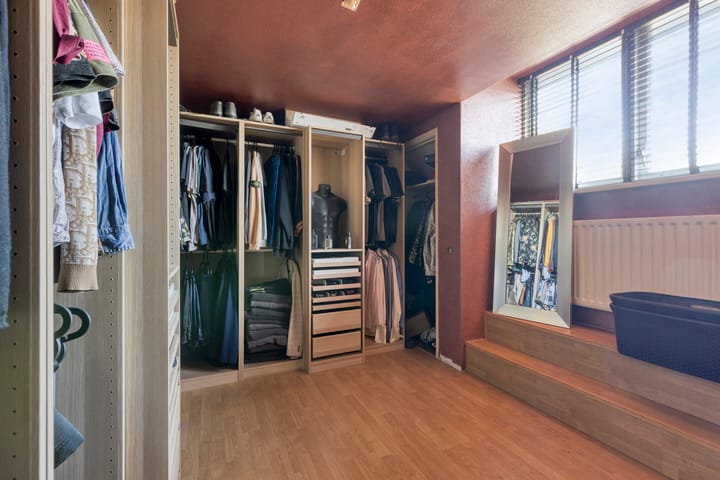 Photo 23 of Schellingstraat 3