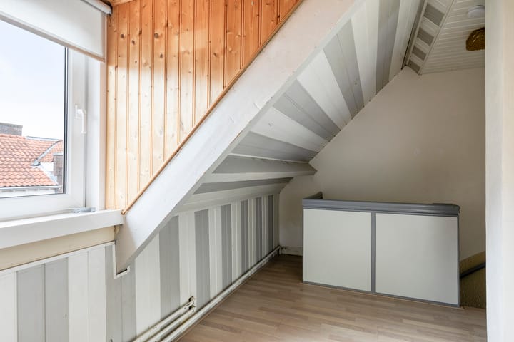 Foto 13 van Meidoornstraat 5