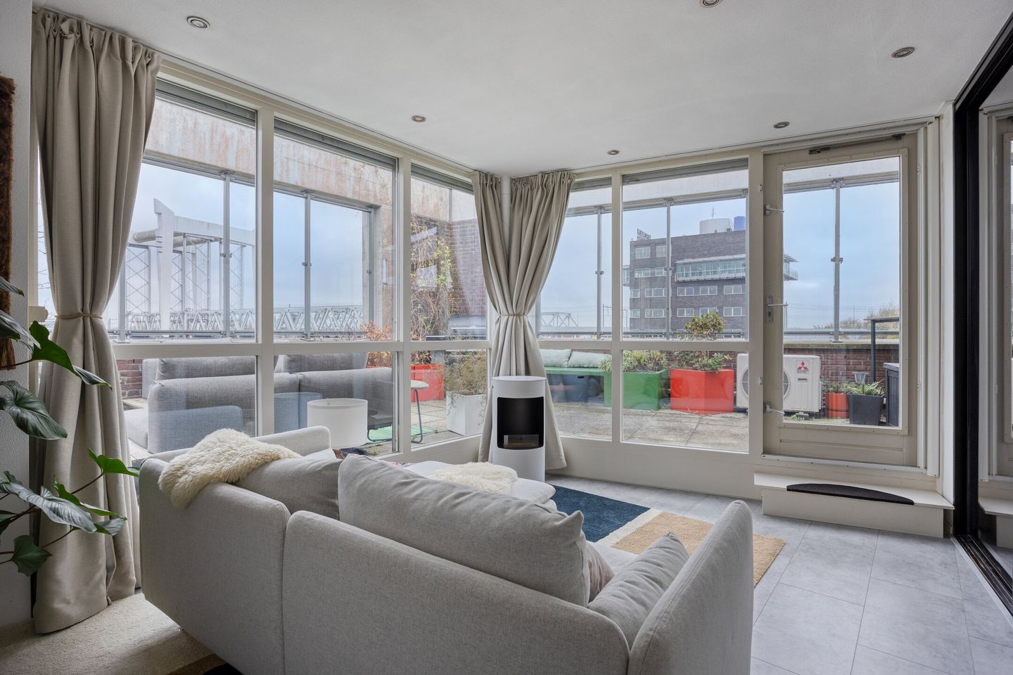 Foto 50 van Maasboulevard 2