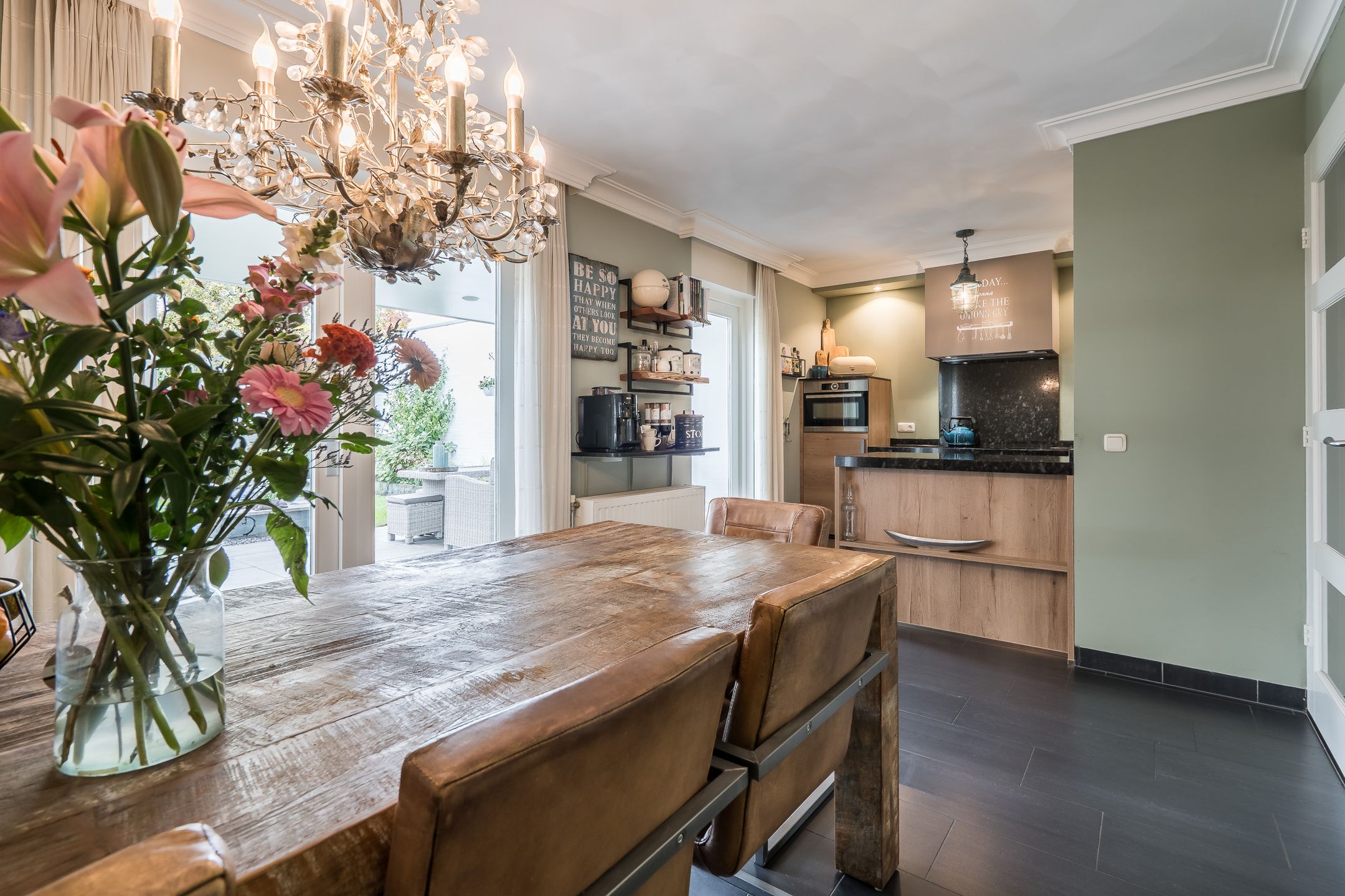 Foto 12 van Kerneel 7