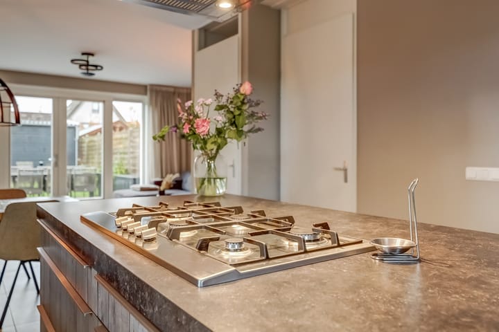 Photo 12 of Oranje zegge 13