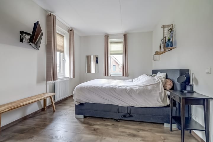 Photo 17 of Oranje zegge 13