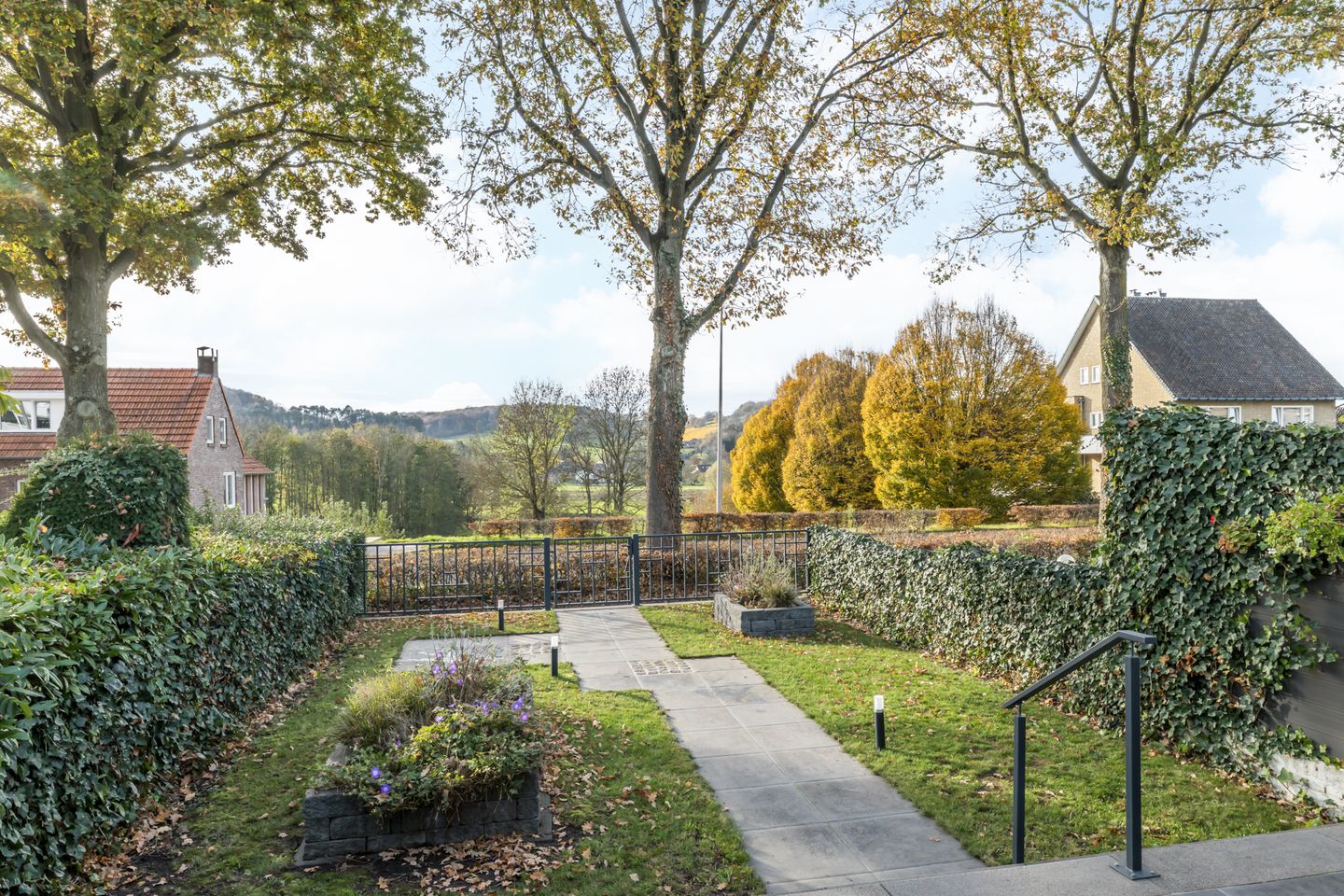 Photo 1 of Pastoor Steinbuschstraat 9