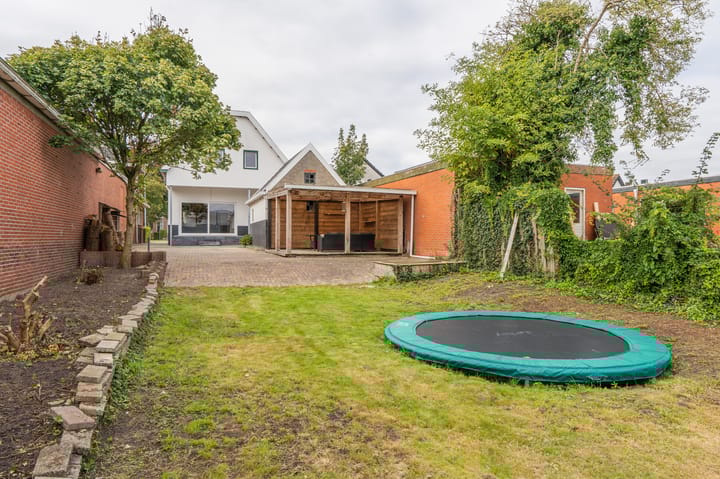 Photo 29 of Oosterstraat 8