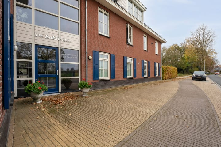 Photo 9 of Dalvoordeweg 3-04