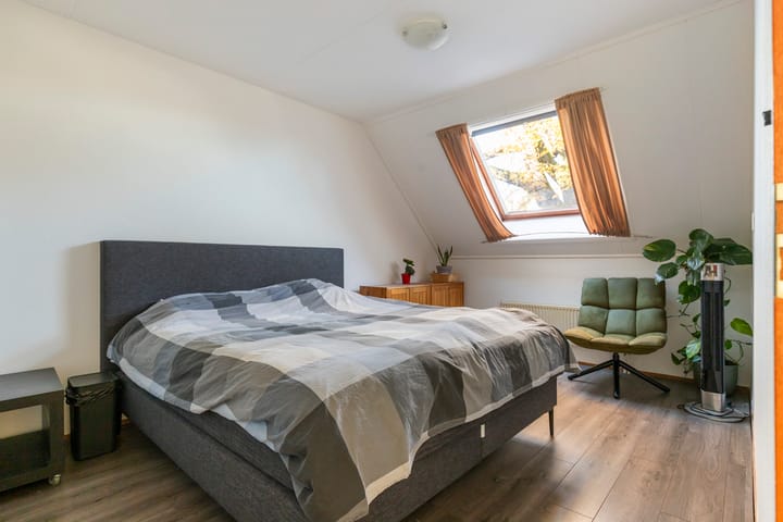 Photo 25 of Stuijvenburchstraat 117