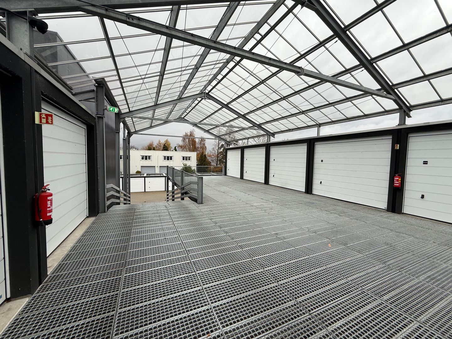 Bekijk foto 2 van Vlielandseweg 20-a