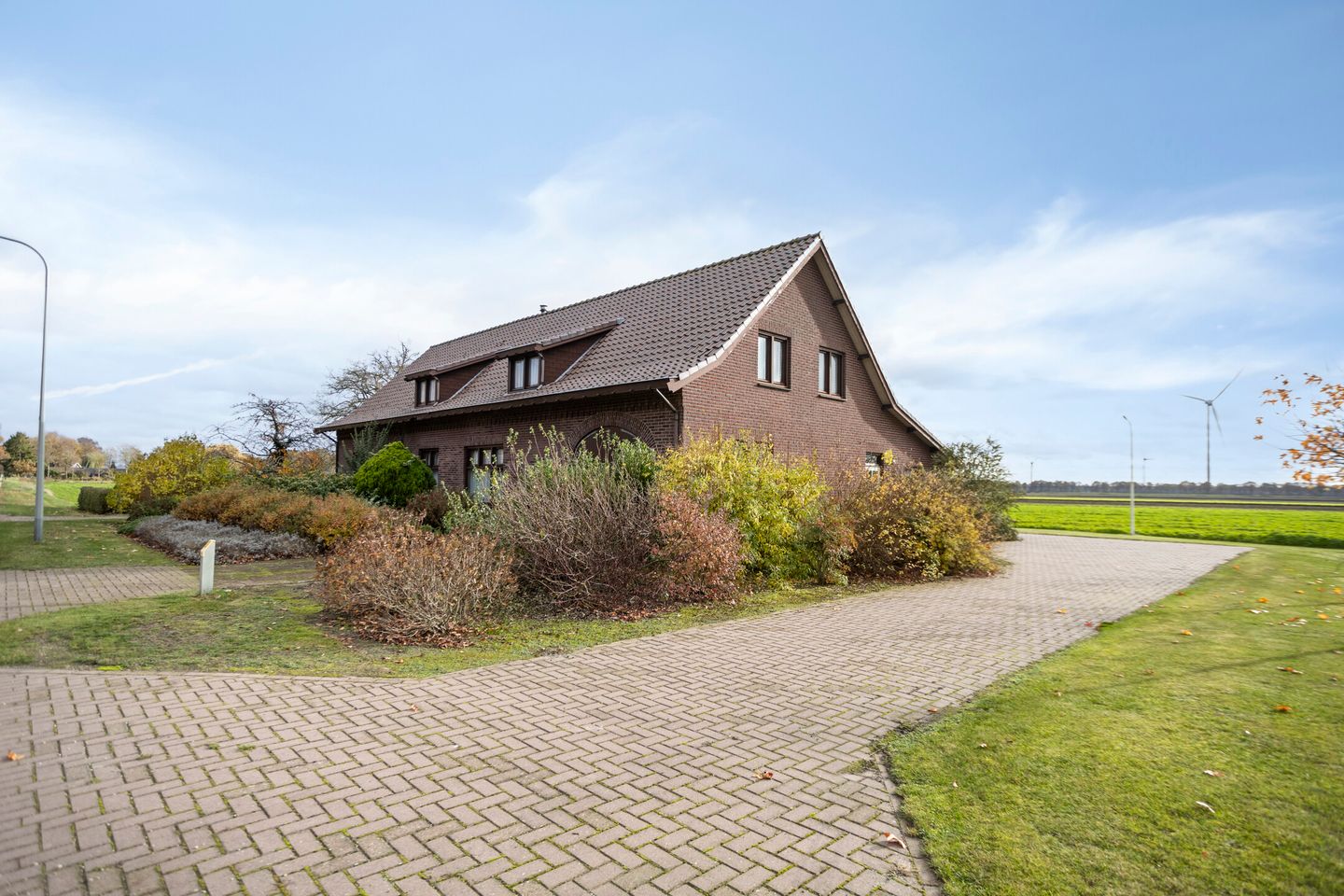 Bekijk foto 3 van Vreedepeelweg 19