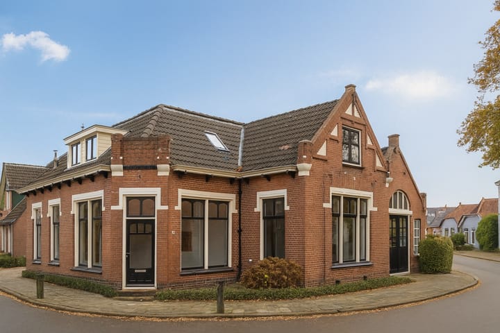 Photo 19 of Hoofdstraat 50