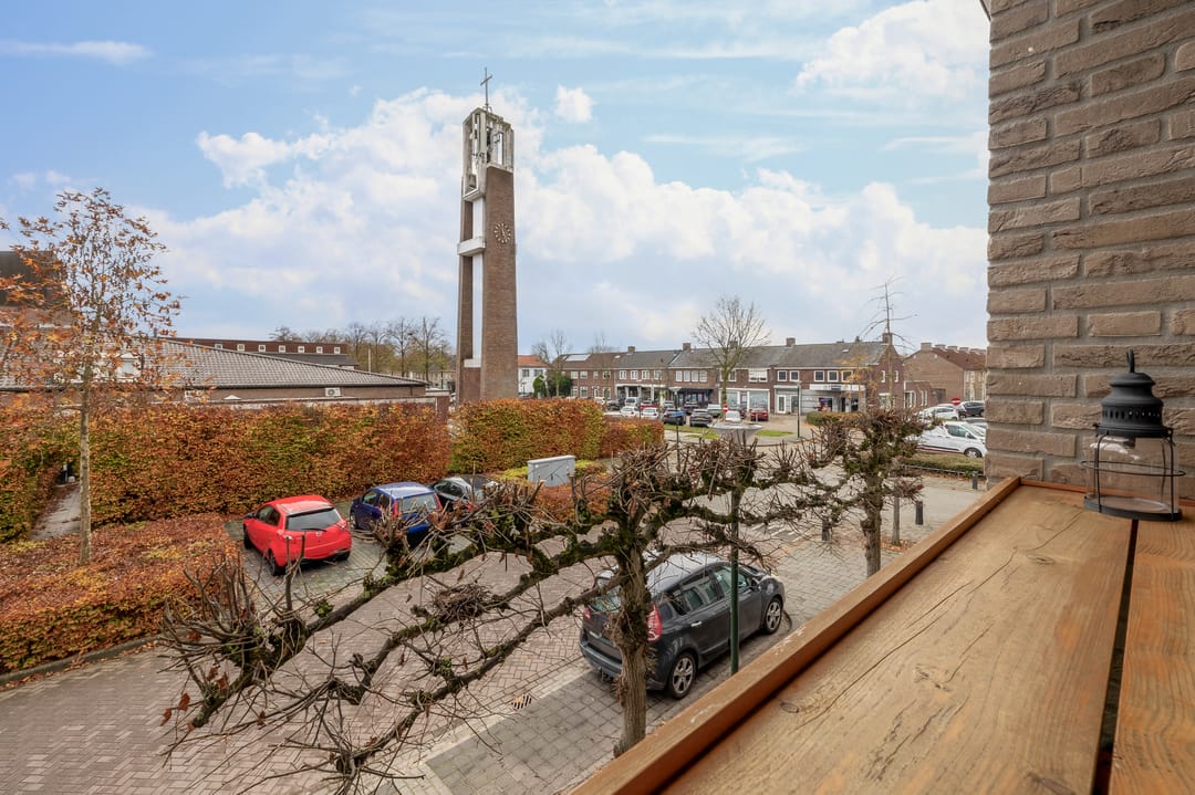 Foto 26 van Hertog Jan II Laan 42-A