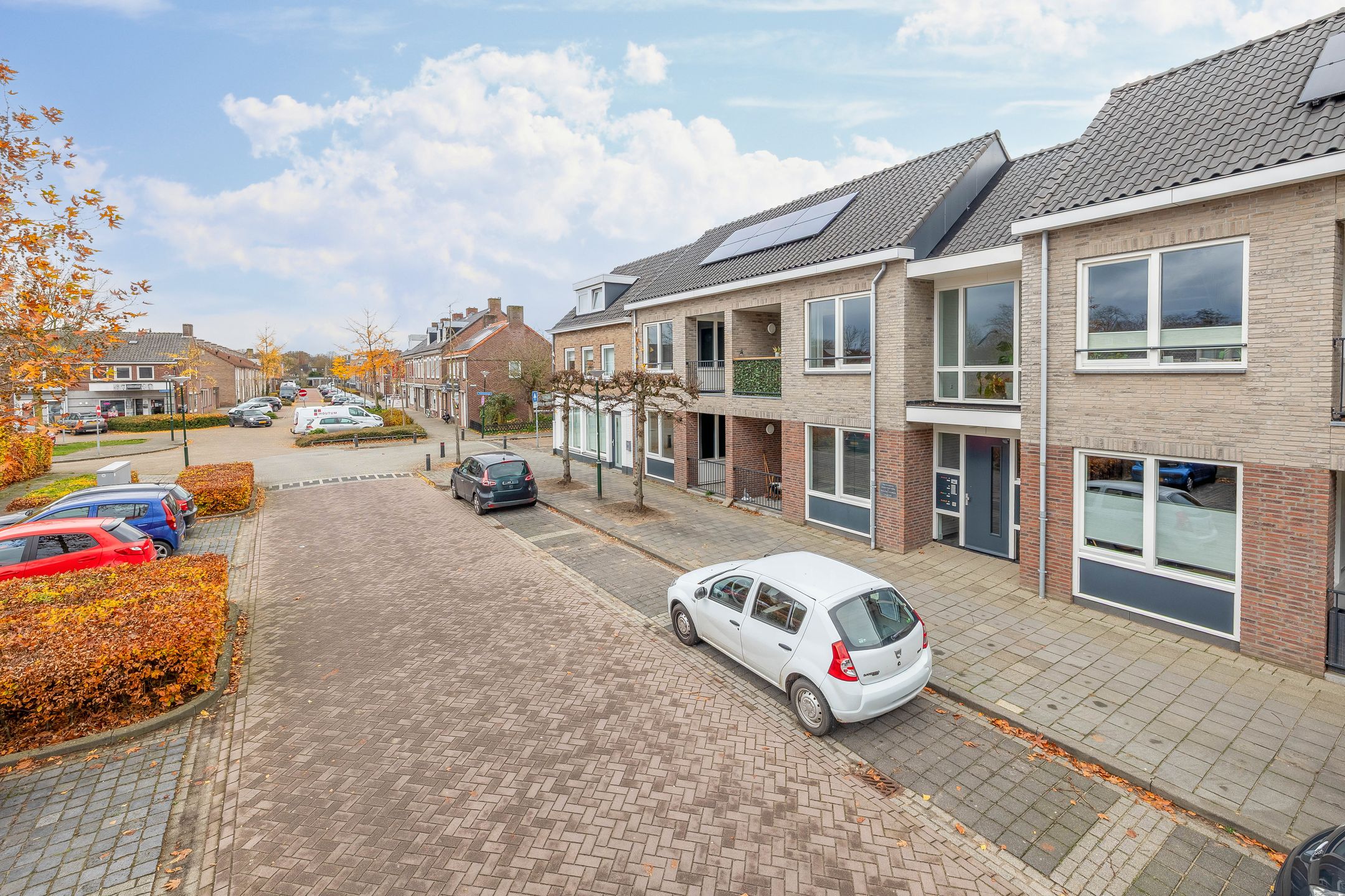 Foto 27 van Hertog Jan II Laan 42-A