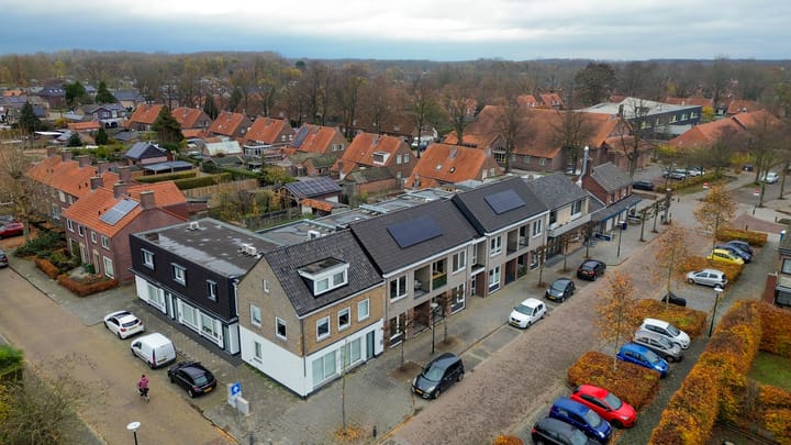 Foto 30 van Hertog Jan II Laan 42-A