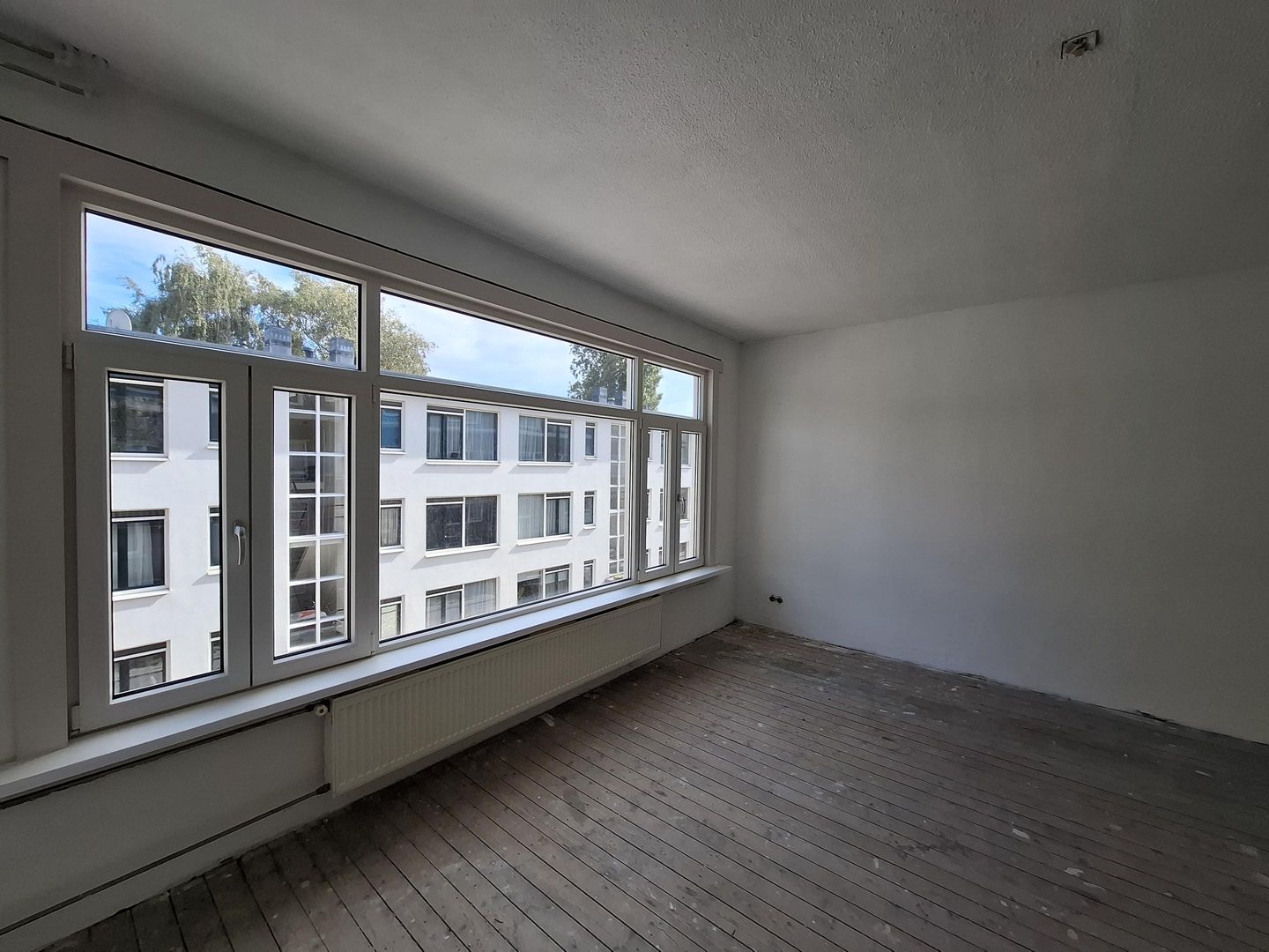 Photo 4 of Deensestraat 37-C