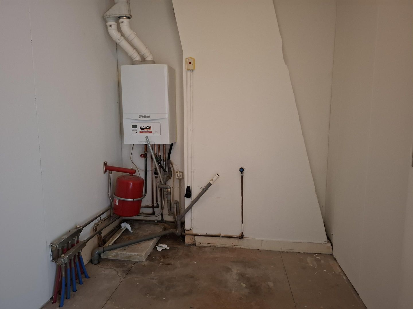 Photo 19 of Deensestraat 37-C