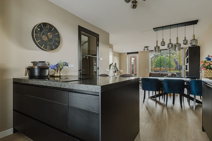 Foto 15 van Ruitenheerhof 12