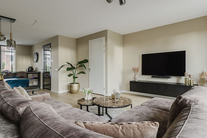 Foto 18 van Ruitenheerhof 12