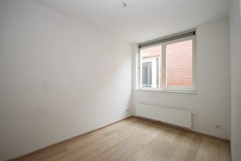 Photo 6 of Zeestraat 12-D