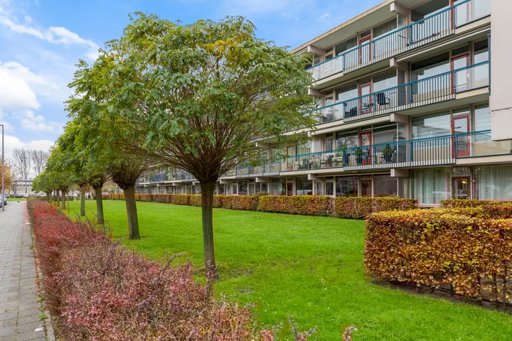 Photo 2 of Bredenoord 200