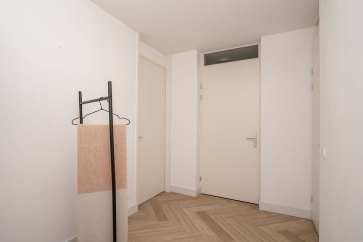 Foto 24 van Westervoortsedijk 16-3