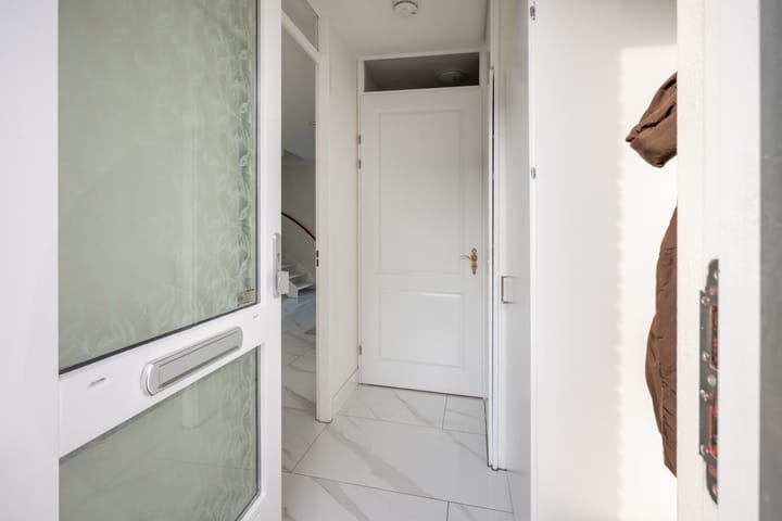 Foto 6 van Piraeushaven 20