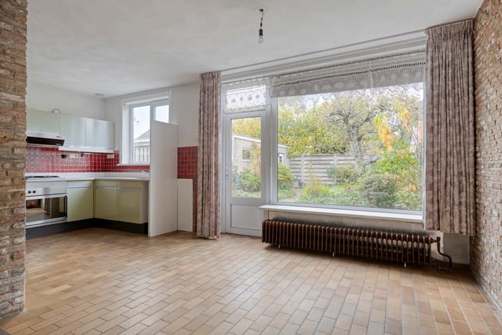 Photo 14 of Vincent van Goghlaan 20