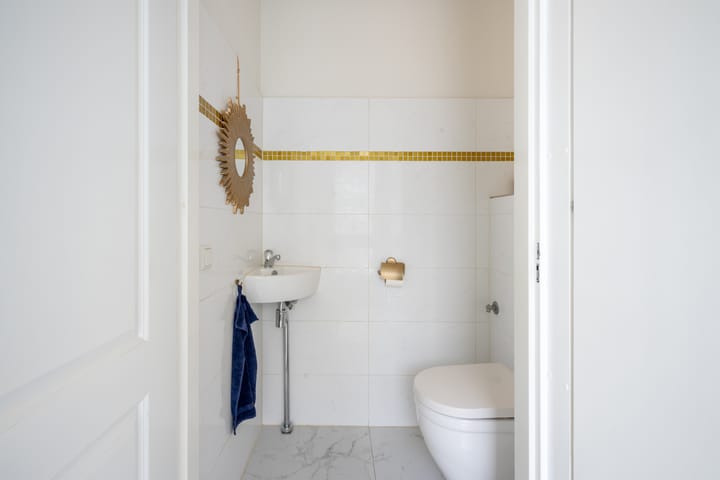 Foto 7 van Piraeushaven 20