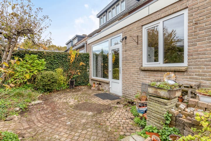 Photo 34 of Vincent van Goghlaan 20