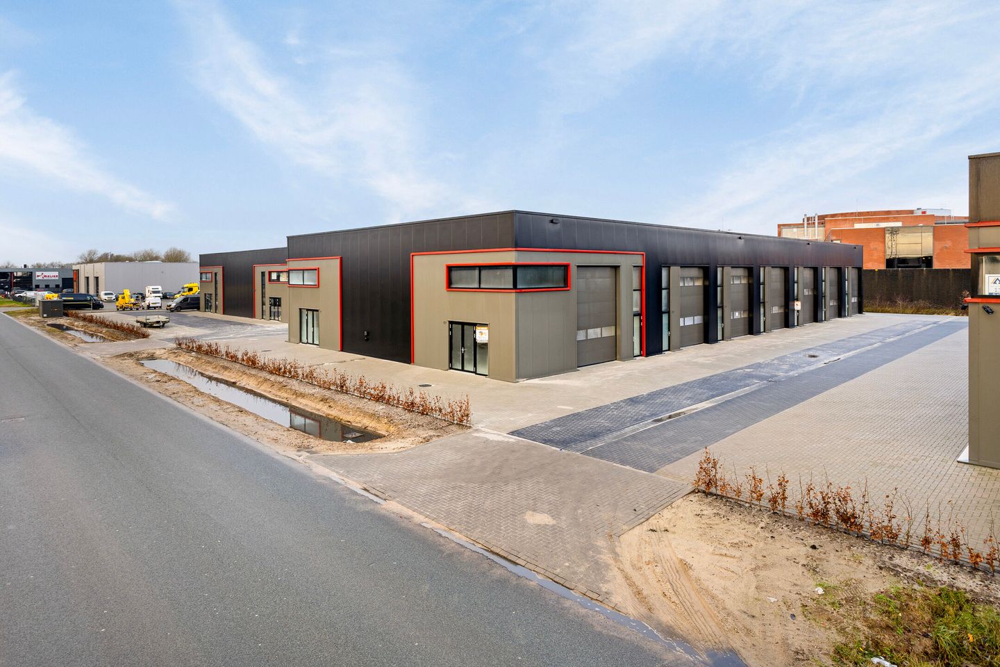 View photo 2 of Holtmede 15-g