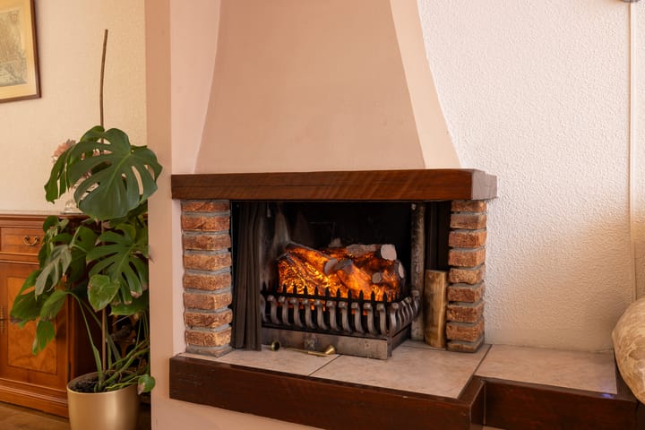 Photo 12 of Atjehstraat 8-A