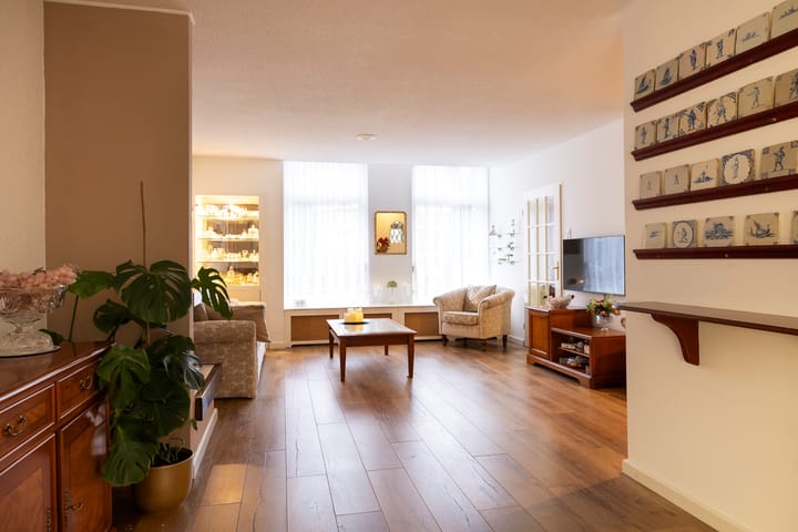 Photo 22 of Atjehstraat 8-A