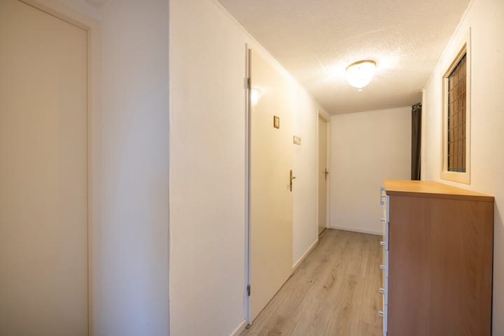 Photo 32 of Atjehstraat 8-A