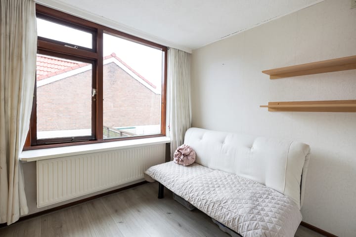 Photo 34 of Atjehstraat 8-A