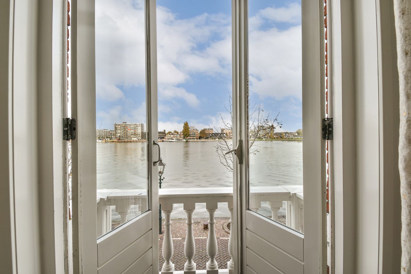 Foto 10 van Buiten Walevest 124