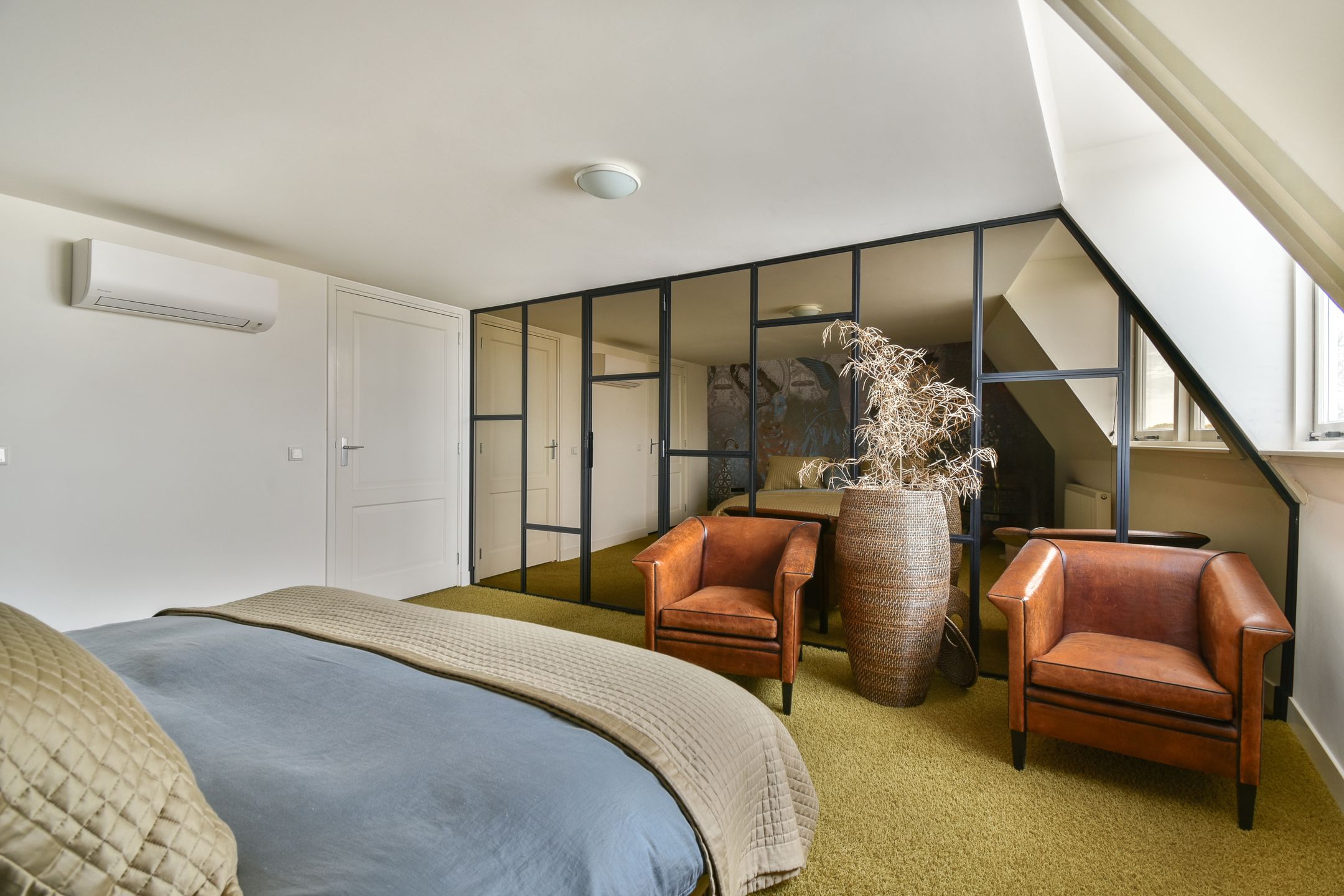 Foto 15 van Buiten Walevest 124