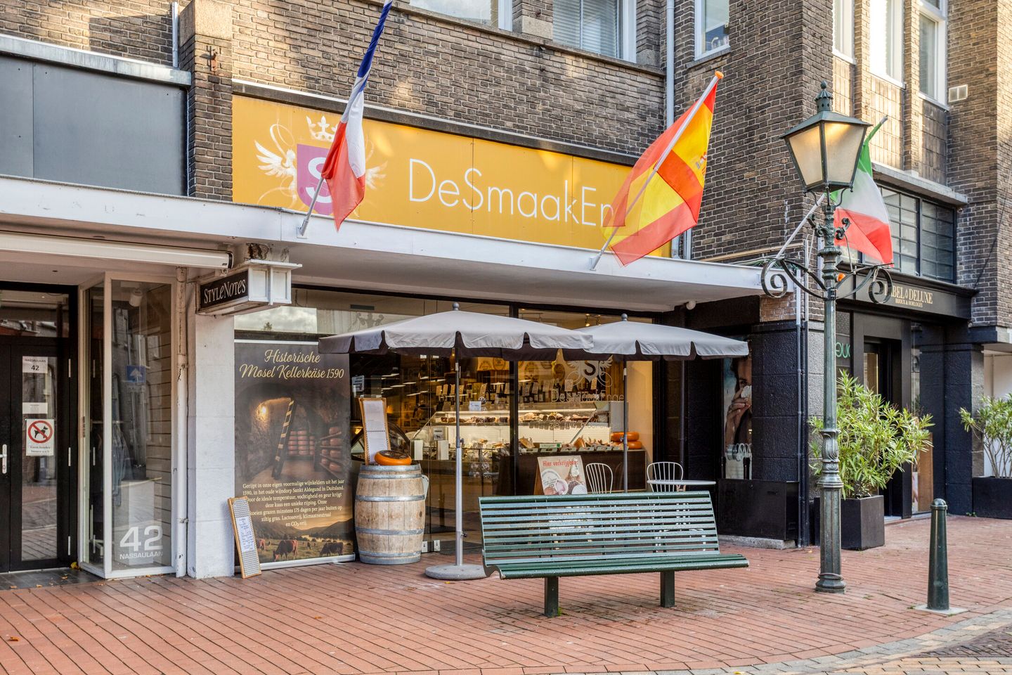 Bekijk foto 3 van Nassaulaan 40