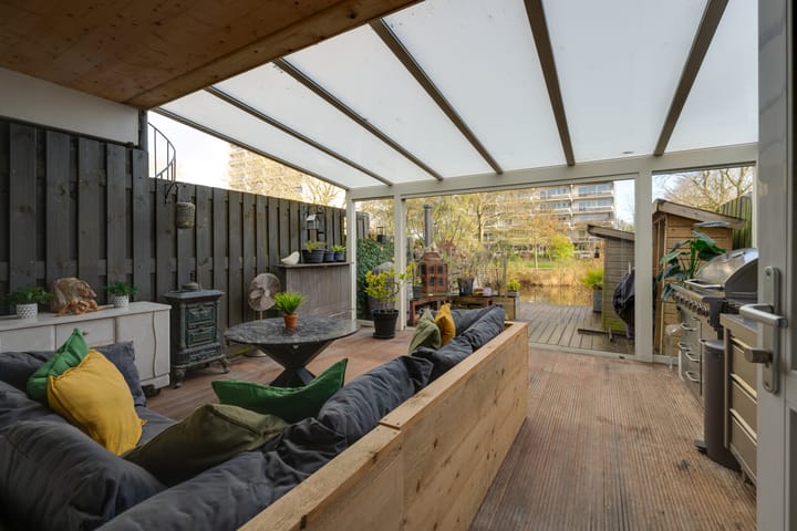 Photo 26 of Meeuwstraat 92