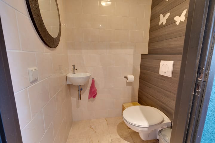 Photo 45 of Meeuwstraat 92