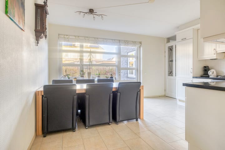 Foto 10 van Egelantier 10