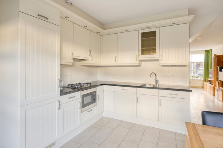 Foto 12 van Egelantier 10