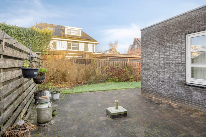 Foto 27 van Egelantier 10