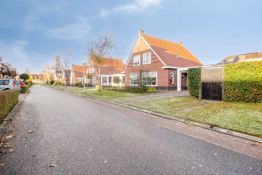 Photo 32 of Egelantier 10