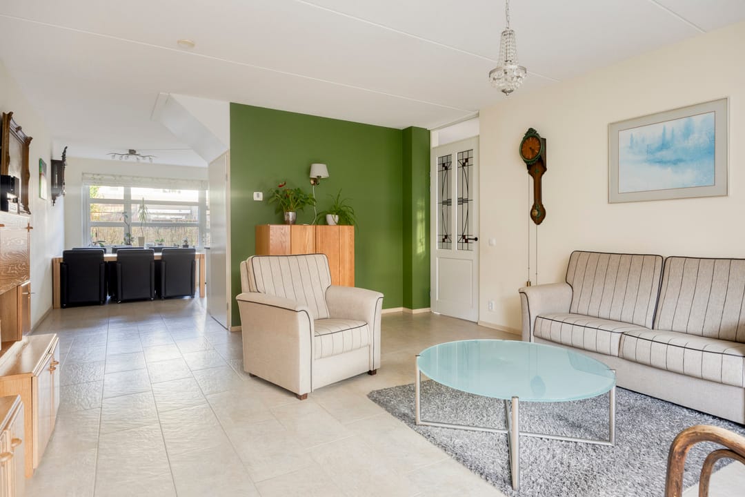 Photo 2 of Egelantier 10