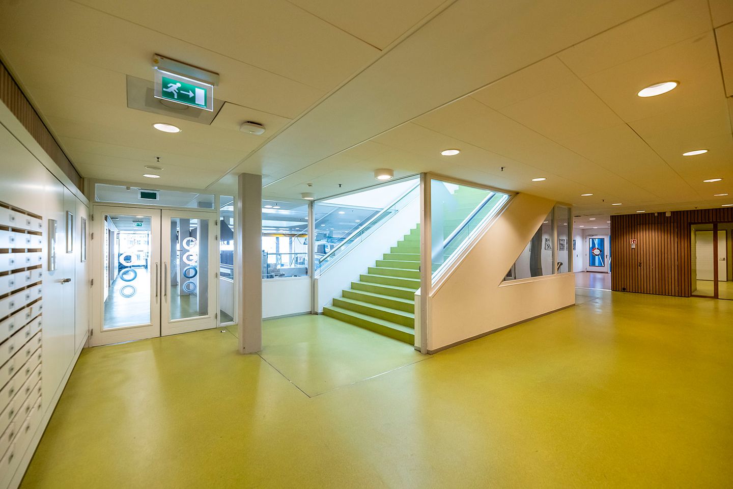 View photo 4 of Anthony Fokkerweg 4