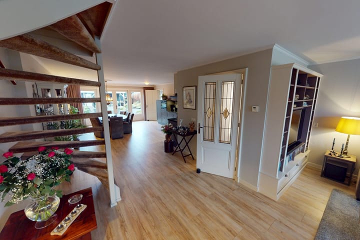 Foto 15 van Weder 18