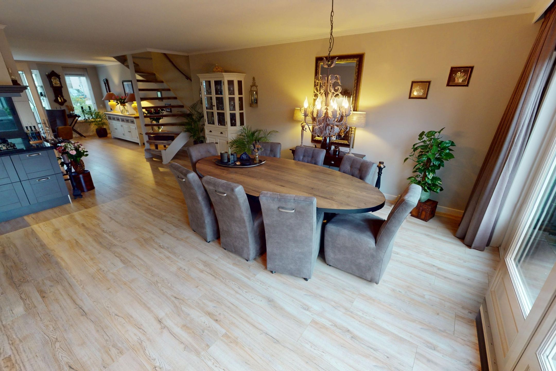 Foto 27 van Weder 18