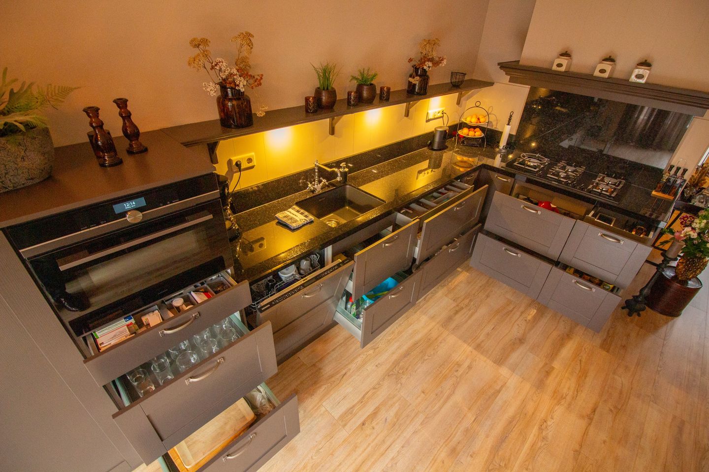 Foto 29 van Weder 18