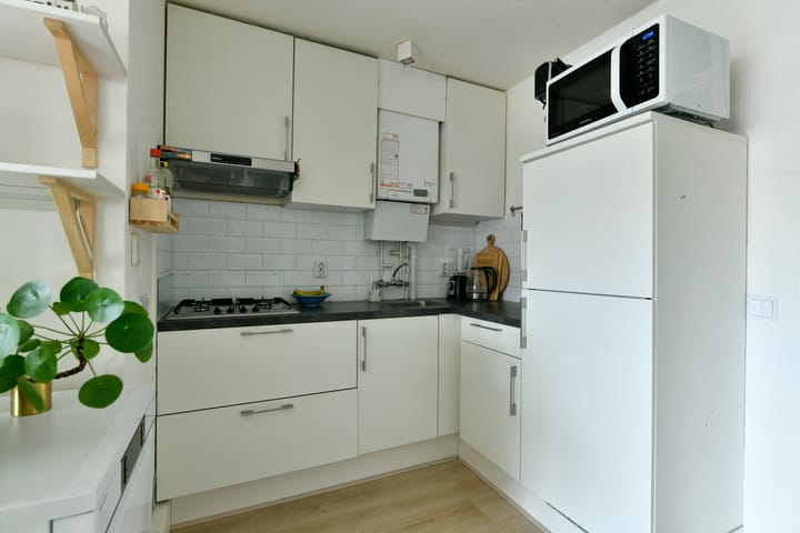 Photo 5 of Kloekhorststraat 339