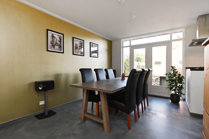 Photo 10 of Julianalaan 5